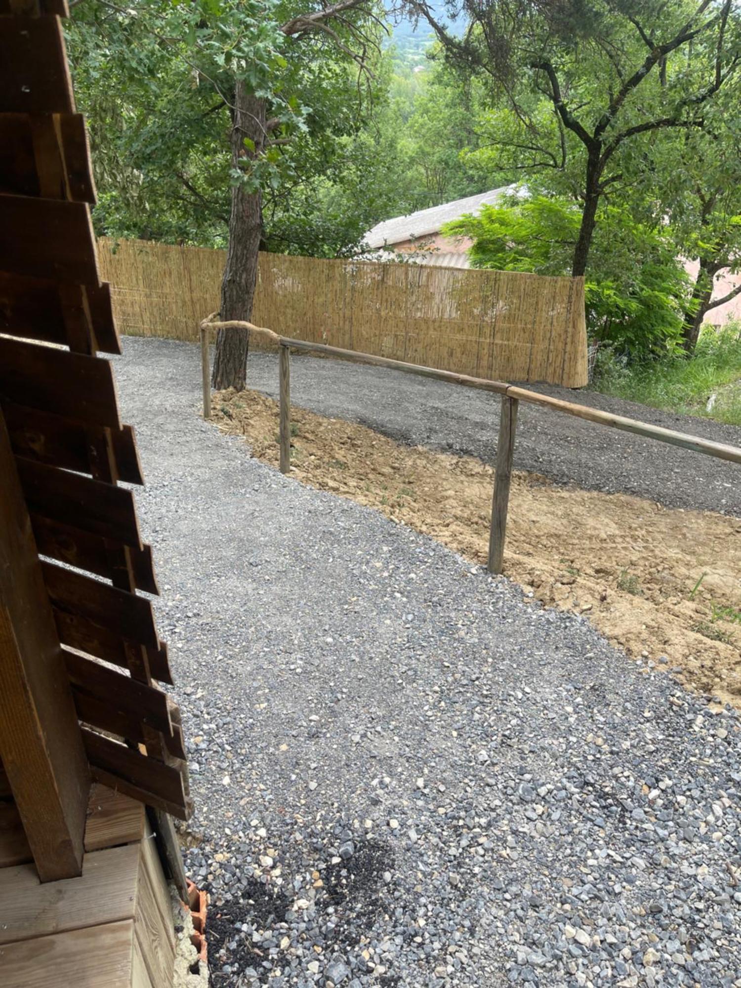 Caravanes De Provence Aiglun  Dış mekan fotoğraf